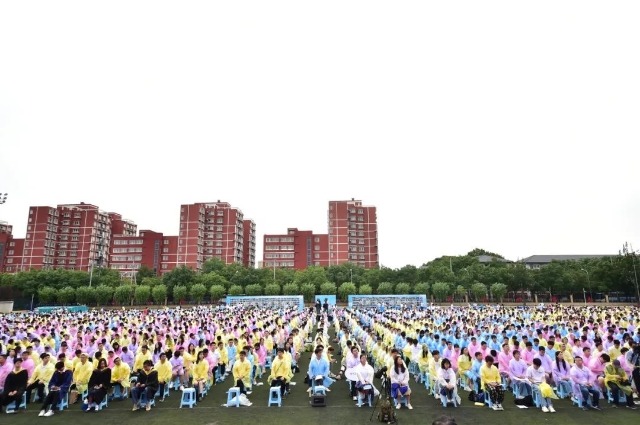 北郵畢業(yè)典禮現(xiàn)場。學(xué)校供圖.jpg