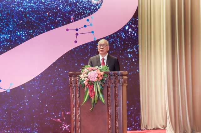 大會主席丘成桐致辭。大會供圖.jpg